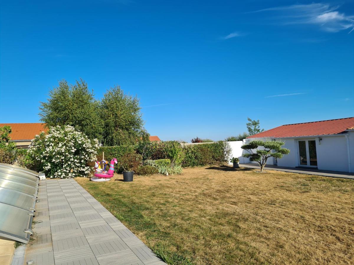 Ty Grain De Sel : Logement Privatif Avec Piscine, Jardin Et Patio Chauvé Zewnętrze zdjęcie